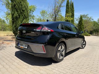 Hyundai IONIQ 1.6 GDI HEV Tecno DCT