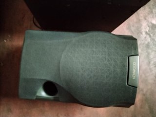 Equipo de música Kenwood con altavoces
