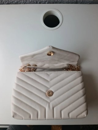 Bolso Saint Laurent Beige y Dorado