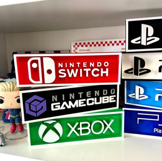 Consolas de Videojuegos - Logos 3D
