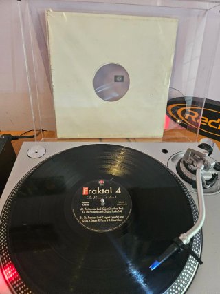 Fraktal 4 - The Promised Land (VLMX037)