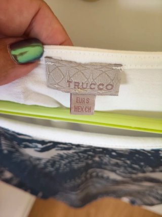 Camiseta Trucco azul y blanca Talla S