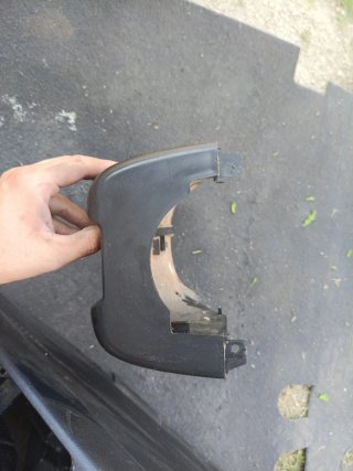 Embellecedor bajo volante Seat Altea