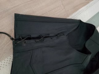 Chaleco motero cuero genuino