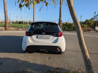 Toyota Yaris Active híbrido 120 CV