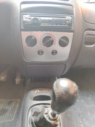 Ford Puma 2000