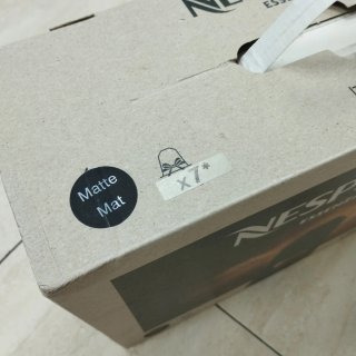 Cafetera Nespresso Essenza Mini DeLonghi