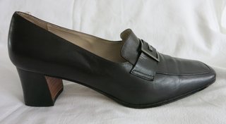 Zapatos negros Farrutx. Talla: 37
