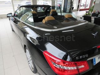Mercedes Clase E Cabrio E 200 CGI BE Elegance (2010)