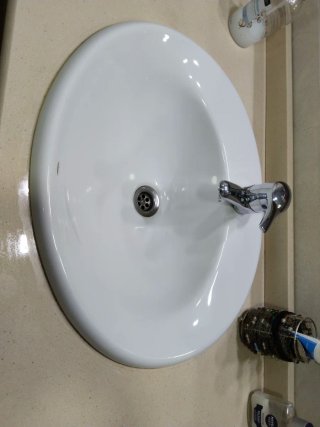 Mueble de baño completo: lavabo y grifo marca ROCA