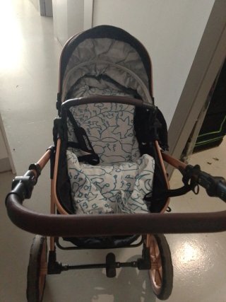 Carrito bebé convertible cuco/silla