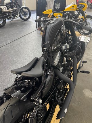 Harley Davidson Forty Eight Negra