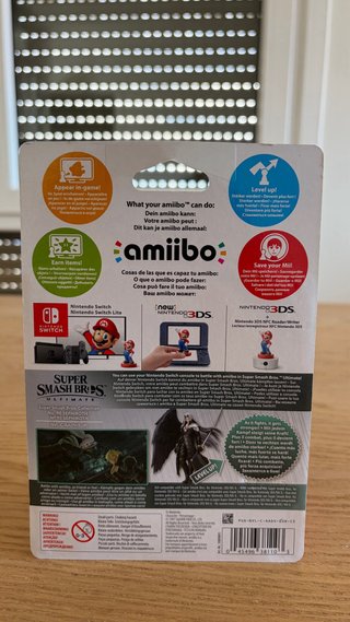 Amiibo Super Smash Bros. Sephiroth No. 90