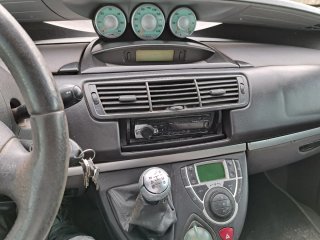 Peugeot 807 2005