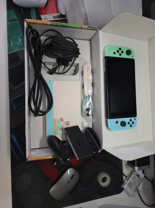 Nintendo Switch Edición Animal Crossing