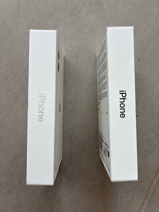 iPhone 11 Blanco y Negro CAJAS