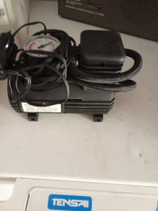 Mini compresor de aire para coche