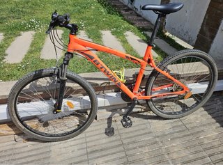 Bicicleta Montaña Naranja BTWIN