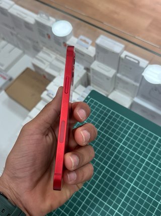 iPhone 12 mini rojo