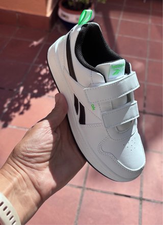 Bambas Reebok niño Talla 31 sin estrenar