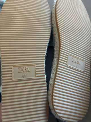 Zapatos Zara Gris