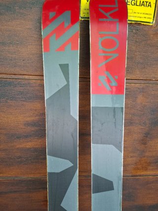 Sci Volkl Revolt Freestyle Freeride