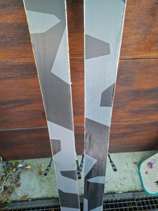 Sci Volkl Revolt Freestyle Freeride