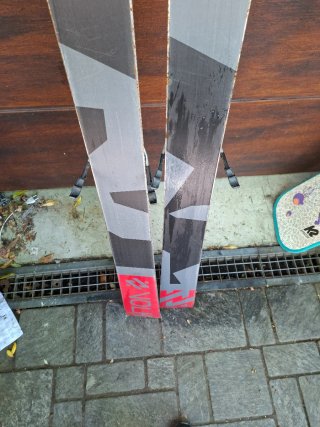 Sci Volkl Revolt Freestyle Freeride