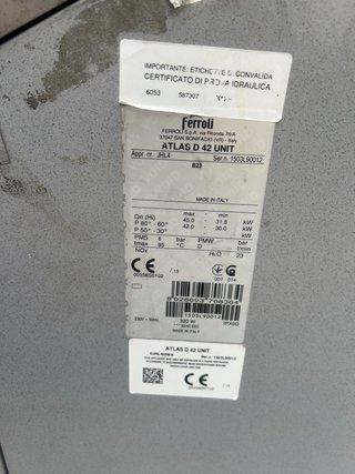 Caldera Gasoil Ferroli Gris