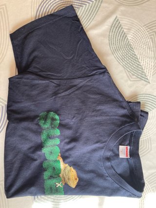 Camiseta Supreme Talla L Negra con Diseño