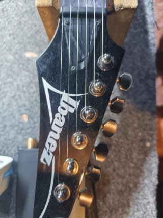 Guitarra Eléctrica Ibanez S521 Mol