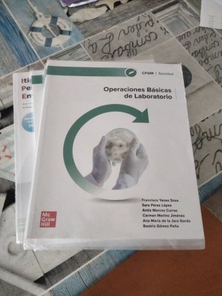 Lote 5 libros técnico de farmacia grado medio