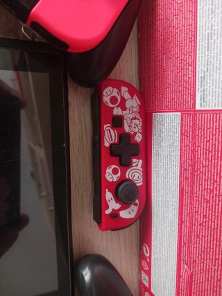 Nintendo Switch Azul y Rojo