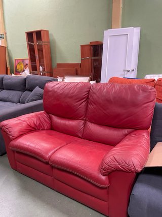 Sofá polipiel rojo 2 plazas