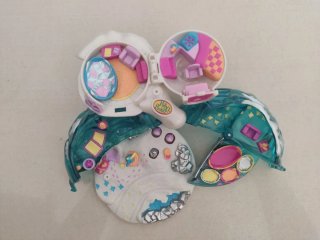 Polly Pocket Artic Pets 2000