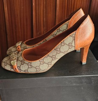 Zapatos Gucci Talla 40 Tacón 8cm