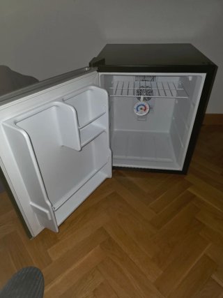 Nevera Cecotec GrandCooler 10000 Silent