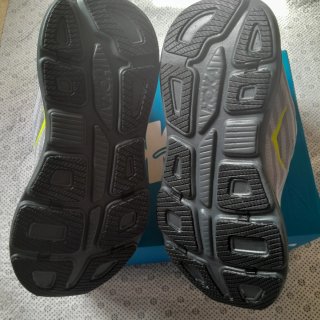 Hoka Bondi 9 Gris/Verde