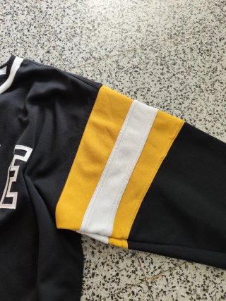 Sudadera Nike Negra y Amarilla