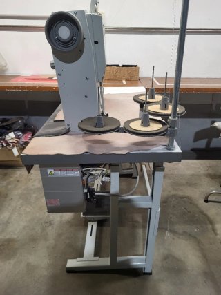 Máquina de coser industrial Global