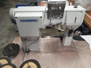 Máquina de coser industrial Global