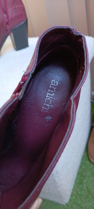 Botines tacón burdeos/granate Talla 41