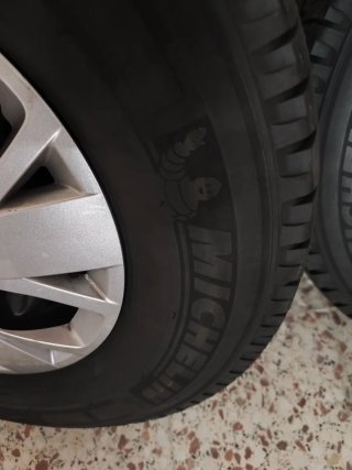 Neumático Michelin 225/75R16C Fiat Ducato