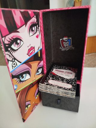 Monster High Caja y Diarios