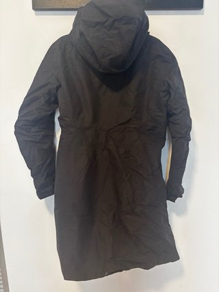Parka Patera Arc'teryx Negra plumas y goretex