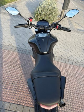 Yamaha MT-125 Negra