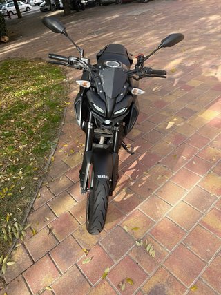 Yamaha MT-125 Negra