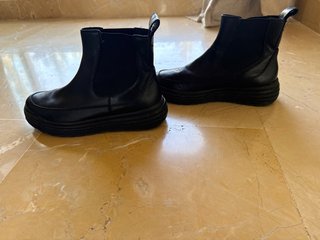 Botines negros de plataforma