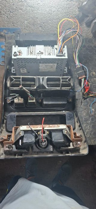 Frontal salpicadero nissan navara 2002