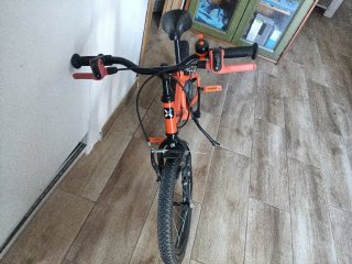 Bicicleta B-TWIN Niños Ruedas 16 Como Nueva